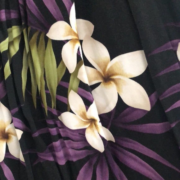 Hawaiian floral maxi dress - Picture 3 of 5